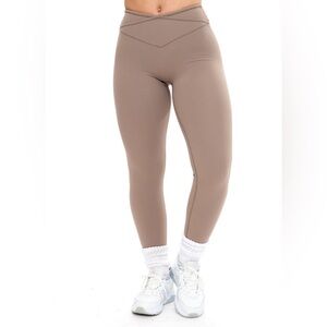 BuffBunny Girlfriend Leggings
